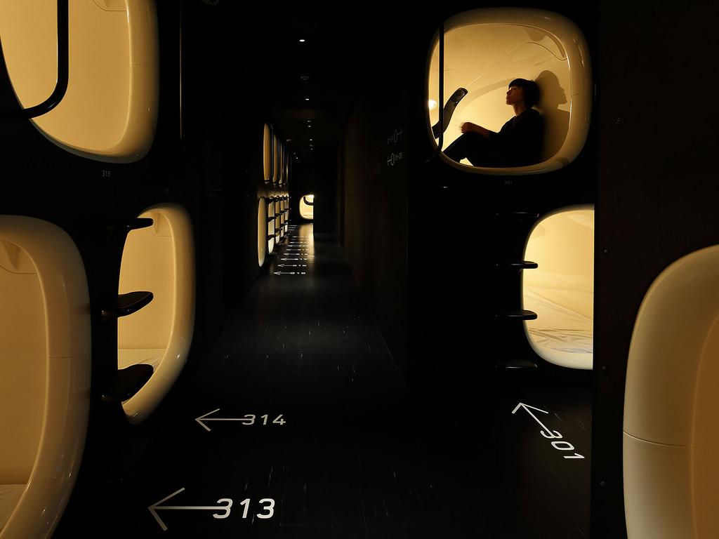Where to stay in Tokyo - Capsule hotel - nine hours Asakusa 1 Where to stay in Tokyo - Asakusa Capsule hotel - nine hours Asakusa 1