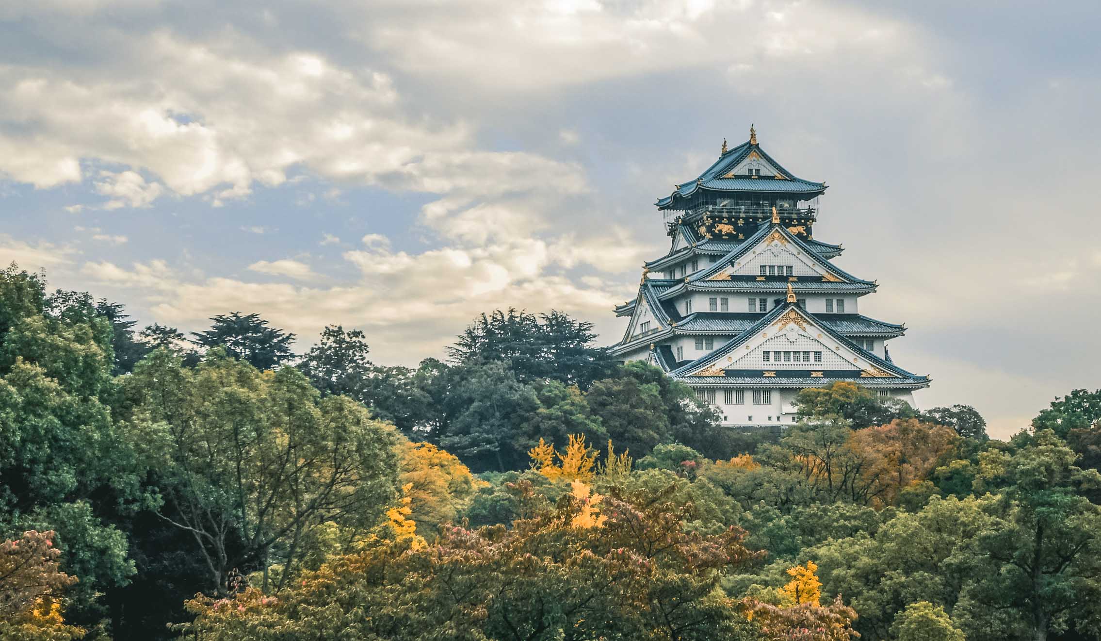 Best Castles in Japan Osaka Castle 1