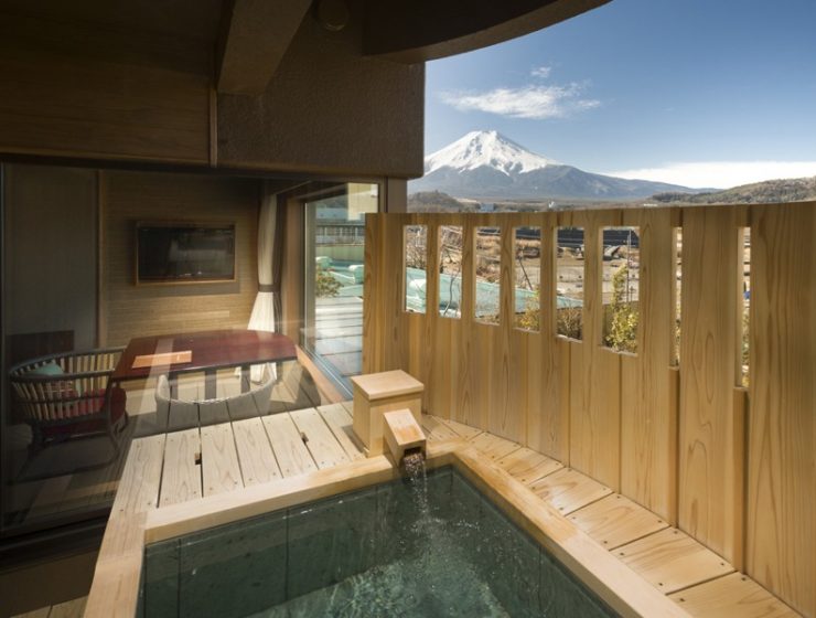 Mt Fuji Ryokan with Private Onsen - Bessho Sasa Hotel 3
