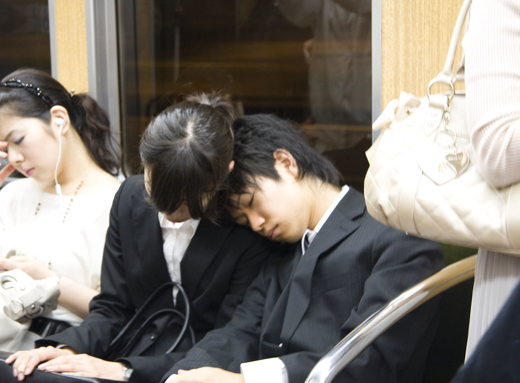 Train Etiquette Japan - Sleeping on shoulder