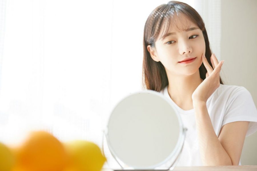 The 10 Best Japanese Moisturizers To Hydrate Your Skin In 2022