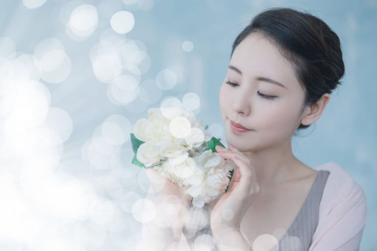 The 9 Best Japanese Perfumes You Should Try In 2024