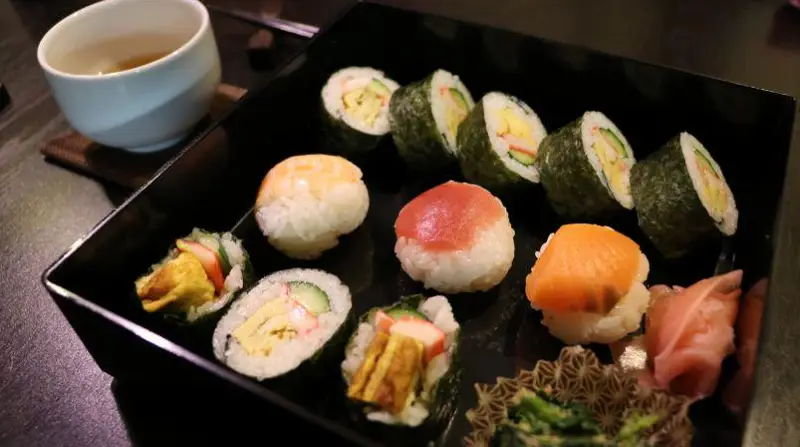 Authentic Japanese Sushi Cooking Class in Kyoto 2