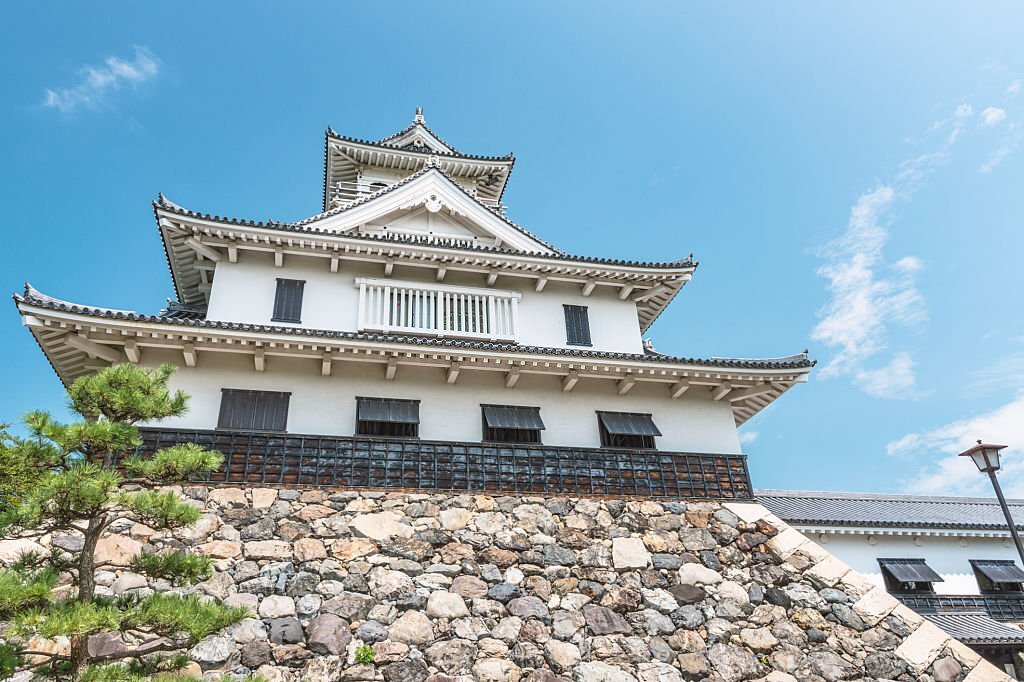 Nagahama Onsen Castle