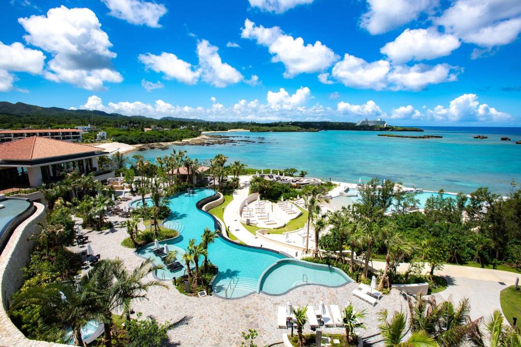 Hyatt Regency Seragaki Island, Okinawa Hyatt Regency Seragaki Island, Okinawa