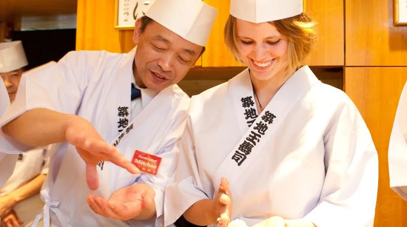 Become a Sushi Chef in a Sushi Restaurant in Tokyo (Private)