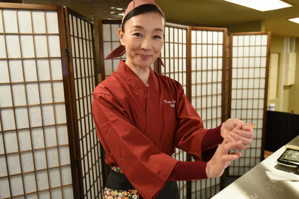 Guided Sushi Making Class in the Center of Tokyo