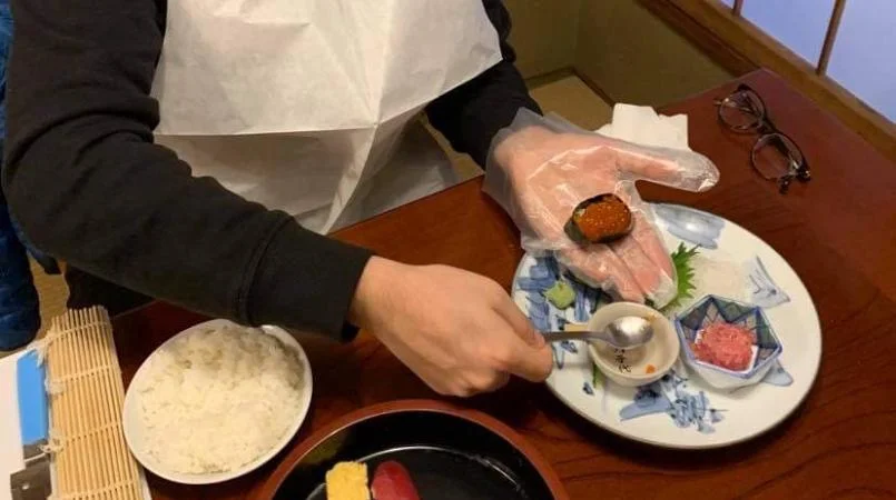 Private Tokyo Sushi-Making Class at 100-Year-Old Sushi Bar